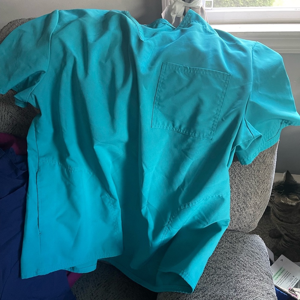 Women’s Scrub Top